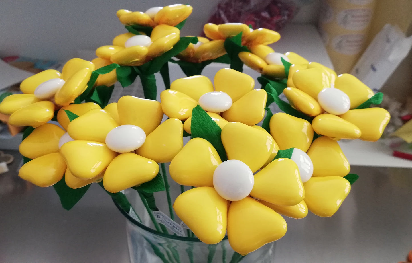 Bomboniere di Sulmona - Fiore Margherita Monocolore forma cuore