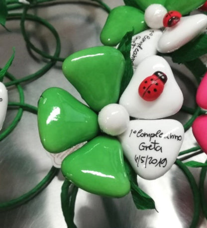 Fiore di Confetti Forma Cuore Bicolore con Scritta e Coccinella